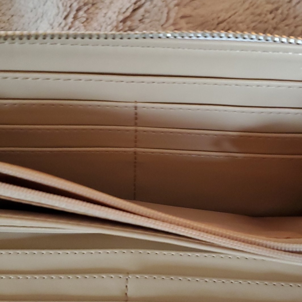 Guess wallet - Picture 5 of 7
